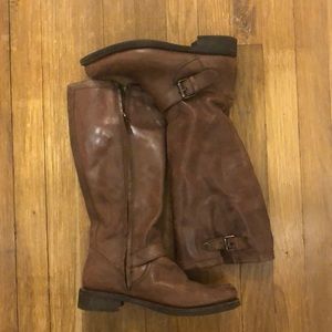 Bussola Biella Equestrian-Style Boot